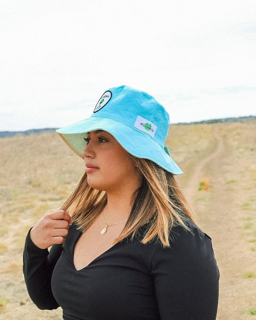 Hooligan, Light Blue Golf Tee-Up Shamrock, Bucket Hat